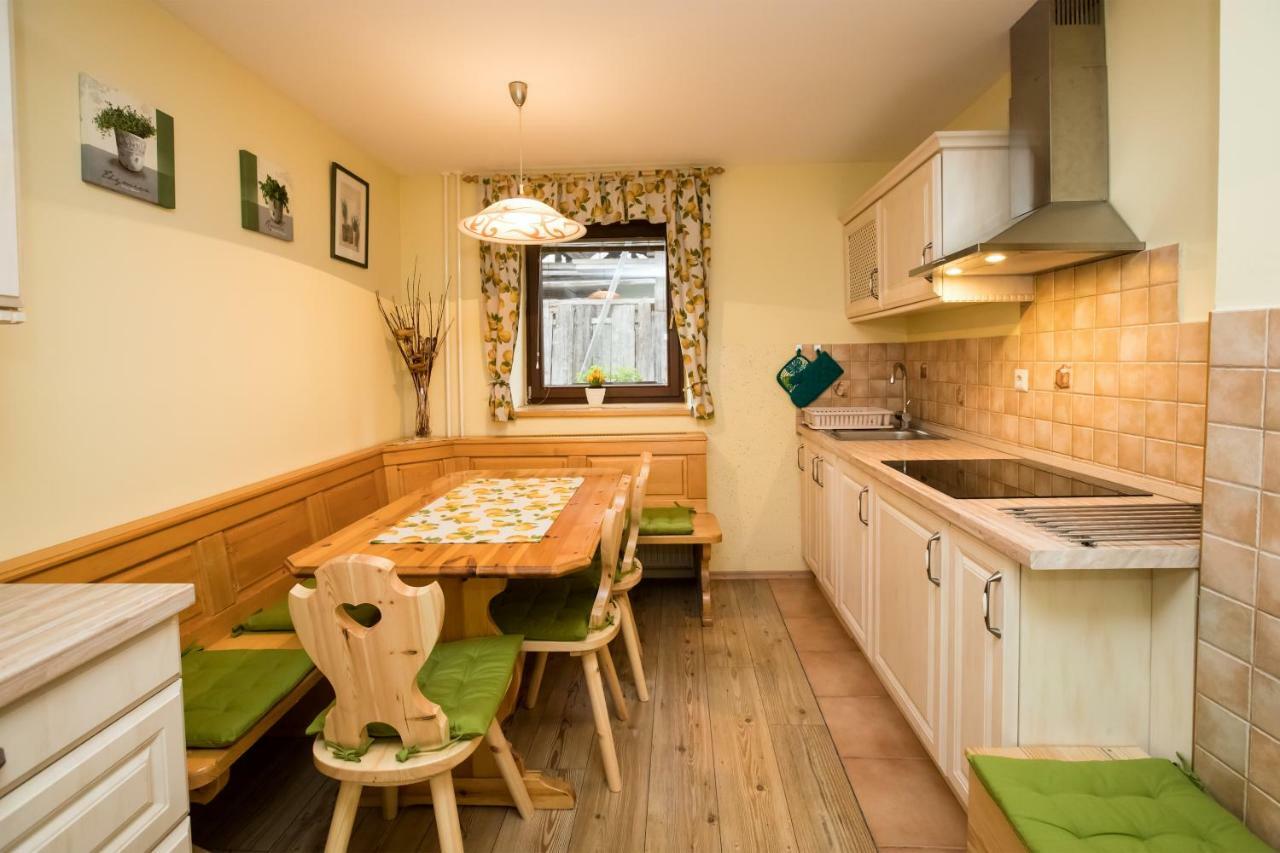 Apartma Pr Gatej Bohinj Exteriör bild