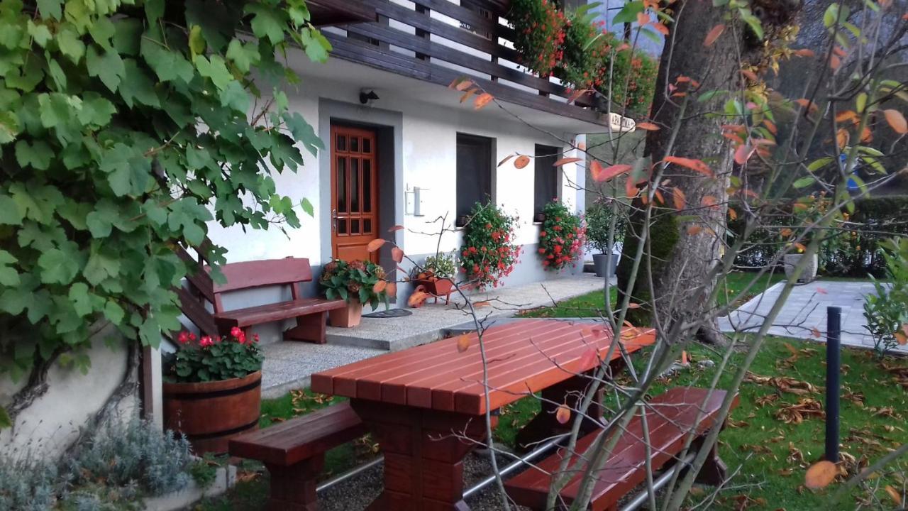 Apartma Pr Gatej Bohinj Exteriör bild